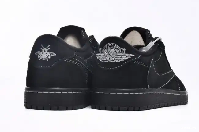 One Kick Scott Air Jordan Travis Phantom Black x 1 OG Low DM7866-001 0701